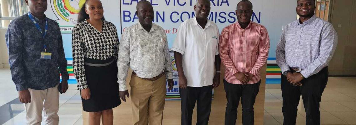 UNIVERITY OF NAIROBI AND LAKE VICTORIA BASIN COMMISSION HOLD TALKS